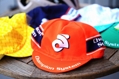 Champion サイクルキャップ 赤・白・緑 チャンピオンシステム サイクルキャッププレゼントキャンペーンを開催