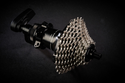 クラシファイド Power shift hub フロントディレイラーを昇華する無線