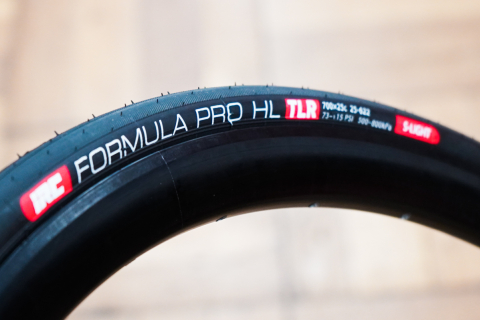 FORMULA PRO HL TUBELESS S-LIGHT 25C