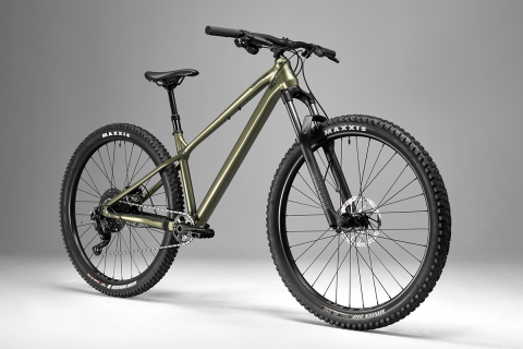 キャノンデール Habit HT トレイル系マウンテンバイクのハードテールモデルがデビュー - 新製品情報2023 | cyclowired