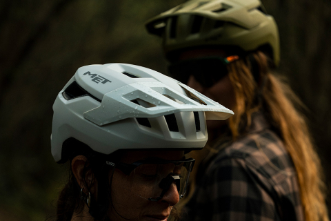 HJC Bellus Aerodynamic Road Bicycle Helmet (MT.GL White