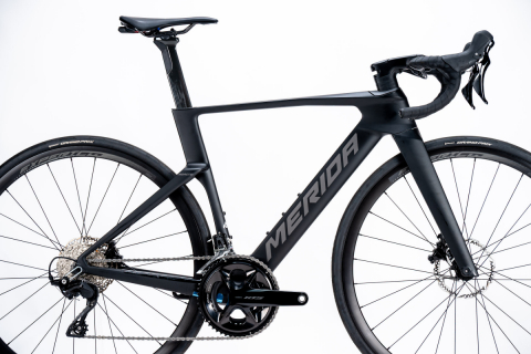 ラピエール XELIUS SL3 FDJ 最新技術で軽量化とエアロを手に入れた