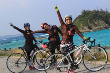 気象予報士の酒井千佳さんも100kmコースを走りきってこの笑顔 Cyclowired 気象予報士の酒井千佳さんも100kmコースを走りきってこの笑顔 Cyclowired