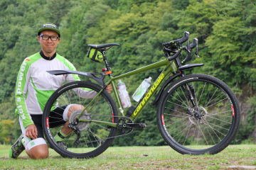 板バネ状のリーフスプリング構造のLAUFフォーク  cyclowired