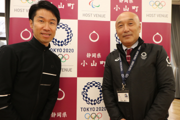 オリンピックコースの南富士エバーグリーンラインを登る参加者 Cyclowired